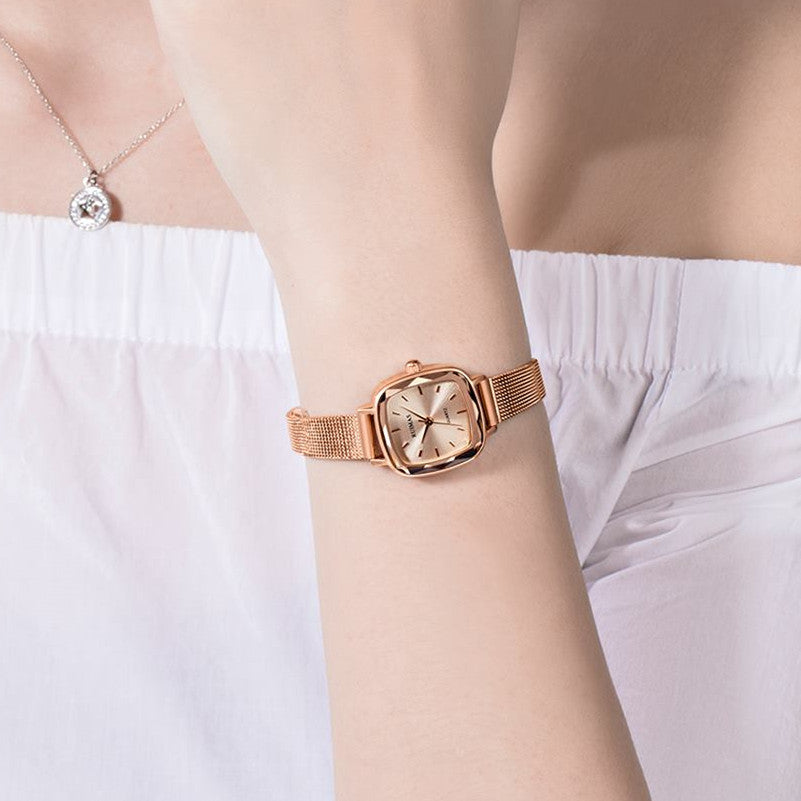 Women's Mesh Bracelet Quartz Watch | Noventra Chroniq